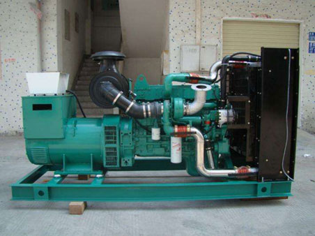 奉节1100kw康明斯柴油发电机组